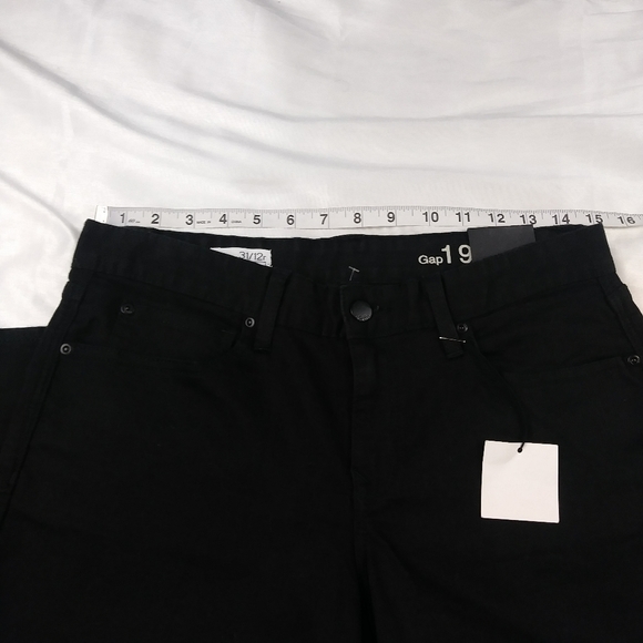 NWT Gap 1969 Black Straight Jean - Picture 5 of 7